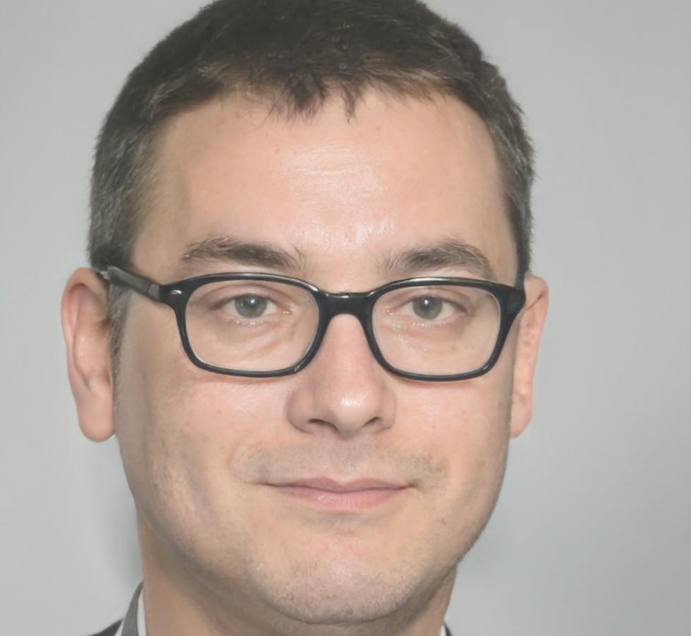 Finanzanalyst Thaddäus Kortenbach